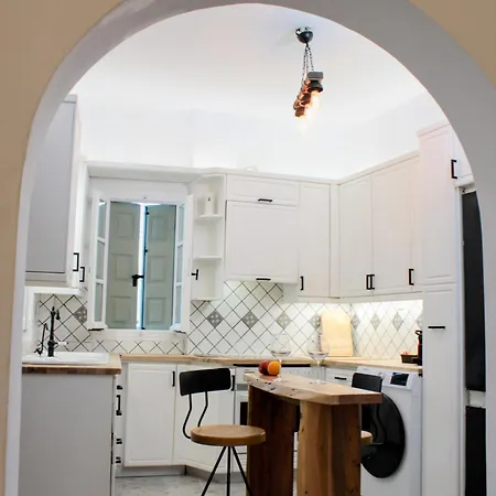 Lithi Stylish Apartments- Eco Luxury *